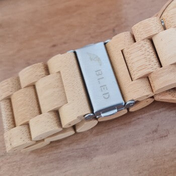 Reloj pulsera elegante de bambú Bled