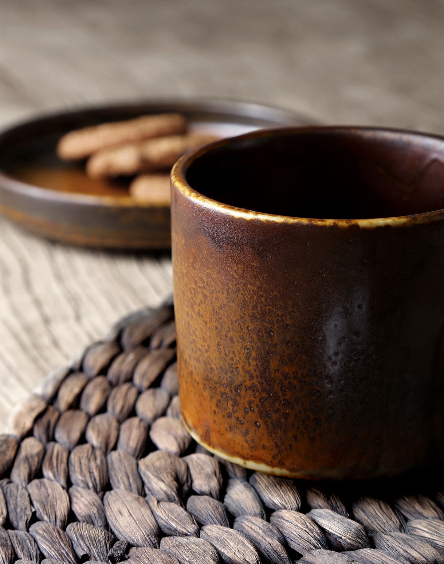 Taza con plato de cerámica "Peuco"